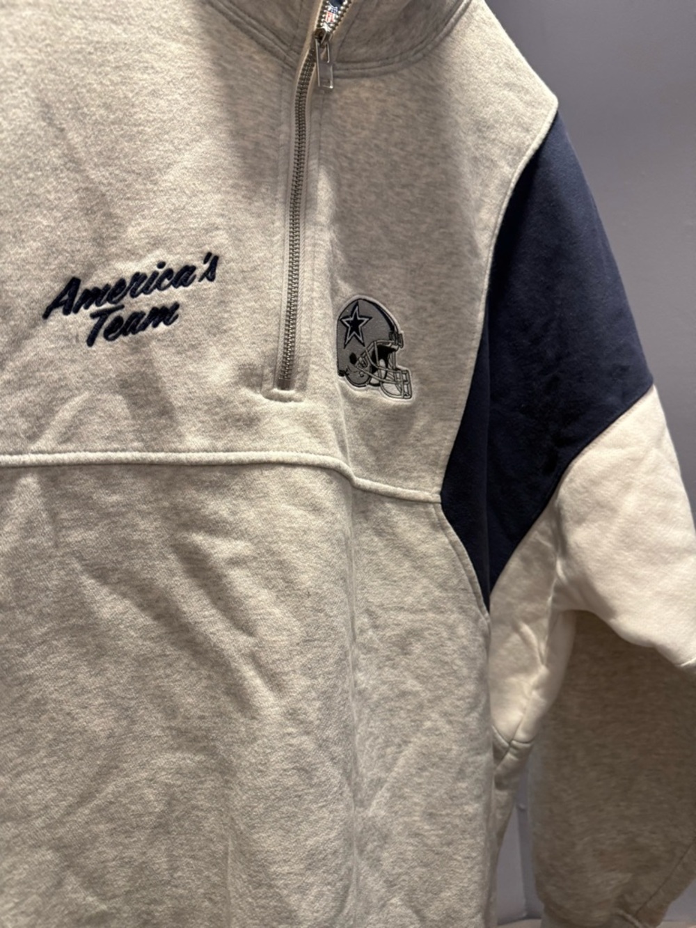 Abercrombie & Fitch Cream and Navy Half-Zip Team Pullover